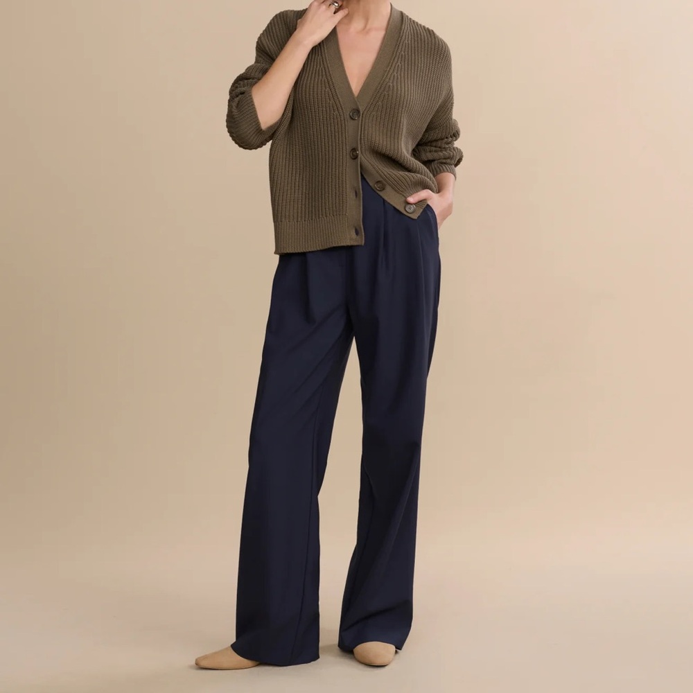 NWT! JENNI KAYNE Wool Jones Trouser in Navy - 2 (Petite Length)